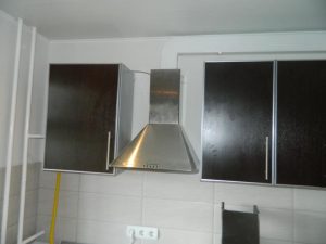 Установка вытяжки на кухне в Балашихе